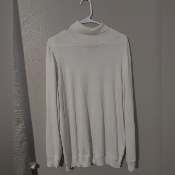 WoolElegant White Turtleneck Sweater for Men - Picture 2 of 6
